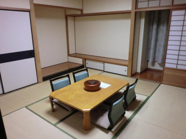 Hiroshima International Youth House Jms Aster Plaza Extérieur photo